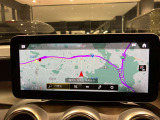 バックカメラにより駐車時の後方確認も楽にできます。