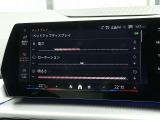◆iDriveを装備。操作系統をディスプレイから独立させることで、人間工学に基づいた最適な運転環境を実現しております。◆