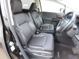 運転席の高さを変更できるので、体格に合わせた位置で運転できます!