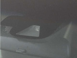 ◆Honda SENSING◆ カメラ等装置で精度の高い検知能力を発揮、安全運転を支援します。ステアリング上のコントローラーに注目!