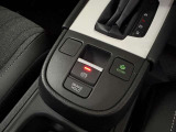 電子制御パーキングブレーキ装備のお車です♪