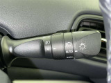 【オートライト】車外の明るさに応じて自動的にライトの点灯・消灯をしてくれます