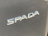 スパーダ専用のエンブレムです。テールゲートの右側についております。外観からでもどのような車なのかも一目でわかりますし、エンブレムによる存在感があってかっこいいですよ!