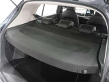 ◆トノカバー装備◆荷室を覆い保護してくれるカバーを装備!。プライバシー保護にも役立ちます。
