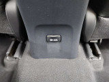 非常時やキャンプなどに役立つAC100Vコンセント付きです。