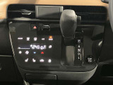 操作がしやすいシフトレバーです!