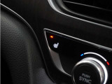 ◆シートヒーター◆寒い季節にピッタリなのが、このシートヒーター!座面を温め快適に。寒い季節もドライブが楽しくなります。