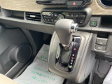 ホンダ純正ギャザズナビ★シートヒーター★バックモニター★クルコン★電動Pブレーキ★当社試乗車★安心ディーラー保証★車検R10/12月まで★全て諸経費込みの価格です!