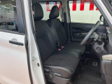 運転席広々