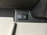 各種スイッチ類はこちらにレイアウトしています。