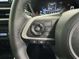 ステアリングスイッチ装備!運転しながら手元でオーディオの操作などができます。