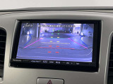 バックカメラで駐車時の死角も確認できます!