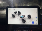 いまや必須装備「ナビゲーション」搭載!知らない場所にスイスイッとドライブ。もう、これなしではハンドルを握れませんね!でも運転中の操作は危険ですのでご注意ですね☆