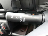 フロントワイパーの間欠機能が付いてます♪