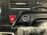 プッシュエンジンスタート/ストップスイッチでキーを差し込むことなく、ワンプッシュでエンジンの始動・停止ができます。