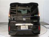 Honda認定中古車はU-Select保証1年付きで、有料で最長5年まで延長可能です。またU-Select Premium保証の中古車は無料保証2年付きで、有料で最長5年まで延長可能です。