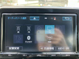純正ナビを装備。タッチパネル式で使いやすく、お出かけもラクラクです。