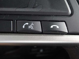 【ハンズフリー】携帯電話を直接操作することなく、電話をかけたり受けたりできます♪