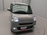 納車の前にはエンジンオイル、オイルエレメント、エアクリーナー、クーラント、バッテリー、ワイパーゴムのチェック又は交換を行います。