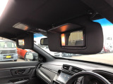 【車内ミラー】日常で使える、嬉しい車内ミラーがついてます!