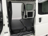 背が高いから大きな荷物も入っちゃう♪シートもアレンジ多彩!!