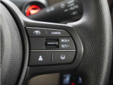 アダプティブクルーズコントロールが装備されており、高速道路での疲労軽減と燃費運転に貢献します!