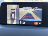 車両周辺の状況を把握しやすいモニター画面です。安全確認に役立ち、安心して運転操作を行うことができます。