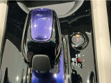 豊富に在庫を取り揃えています!軽自動車からミニバン、セダン、SUV、話題のハイブリッド車など続々入荷しております!