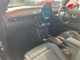このお車はMINI NET浦和美園に展示中です!総在庫900台を当店でご案内可能です!ご来場、お問い合わせをスタッフ一同お待ちしております。
