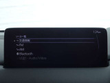 【マツダコネクト】ラジオ・テレビ/Bluetoothオーディオ、その他アプリケーションなどの機能で楽しむことができます。