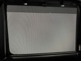 日射しが眩しい時にサッと引き出せるサンシェード装備