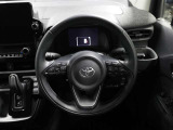 各操作スイッチなどもハンドルから手を放すことなく操作可能で安全運転に支援いたします!
