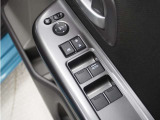 ◆パワーウィンドウスイッチ◆運転席から全席の窓の開閉操作を行うことが出来いつでも換気ができます!