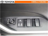 電動格納ミラーは、スイッチで簡単操作!狭いスペースでの取り回しや駐車時に大変重宝します。