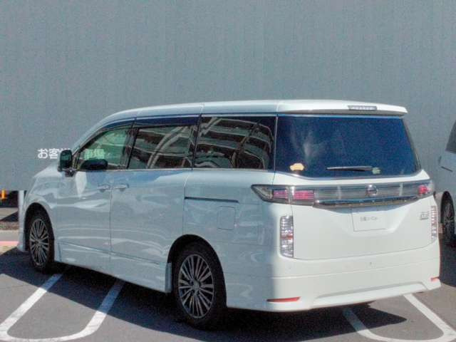 日産 エルグランド 2.5 250ハイウェイスター プレミアム アーバン