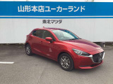 MAZDA2は雨滴感知式オートワイパーを装備しており、フロントガラスに付いた雨の量をセンサーが検知して、ワイパーの作動間隔を自動で調整します。