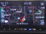 ナビゲーションを装備。多彩な機能で快適ドライブをアシスト。オーディオ機能も充実していますね。