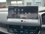 NissanConnectインフォテインメントシステム12.3インチモニターが装着されています。