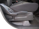 一人一人に合ったポジションにシートを細かく調整することが出来ます。長時間の運転でも疲れにくくなり、安心して運転することに寄与します。