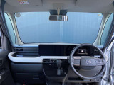 ガラスが大きく、目線も高いので視界が良く、運転しやすいです