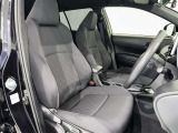 高いホールド性で運転姿勢が安定します。長距離ドライブでも疲れにくいのが魅力です。快適なドライビングライフをお送りください♪