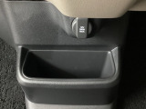ソケット類も充実☆対応のケーブルがあれば車内でスマホなどの充電が可能です☆
