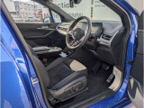 車内での喫煙歴も無く綺麗な状態をキープしております。