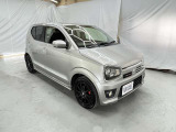 中古車は納車前に全てボディ磨き、車内クリーニングを施工してからお渡ししております。別途ガラスコーティングも対応可能です◎