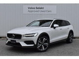 ボルボ V60クロスカントリー