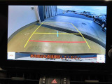 バックガイドモニターで、後方を確認しながら安心して駐車することができます。運転初心者も熟練者も必須の機能ですよ!