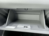 グローブボックスも収納しやすさ◎