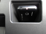 ETC車載器が装備されています。有料道路の通行料支払いがスムーズにできます。