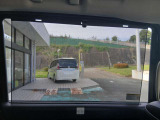 後席シェード付きです