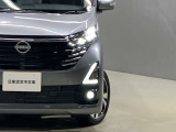 【LEDヘッドランプ】ハロゲンヘッドランプの約2倍の明るさ!夜の運転も安心です!
